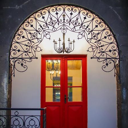 גיומרי Nur Guest House מראה חיצוני תמונה