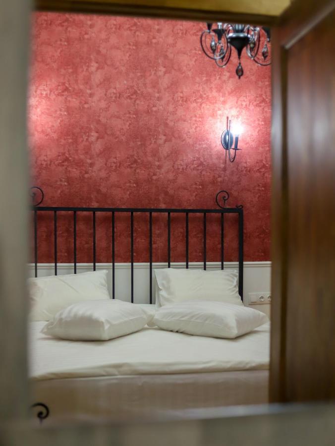 גיומרי Nur Guest House מראה חיצוני תמונה