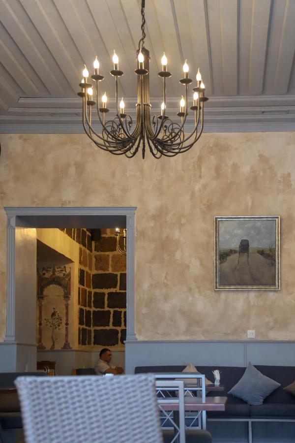 גיומרי Nur Guest House מראה חיצוני תמונה