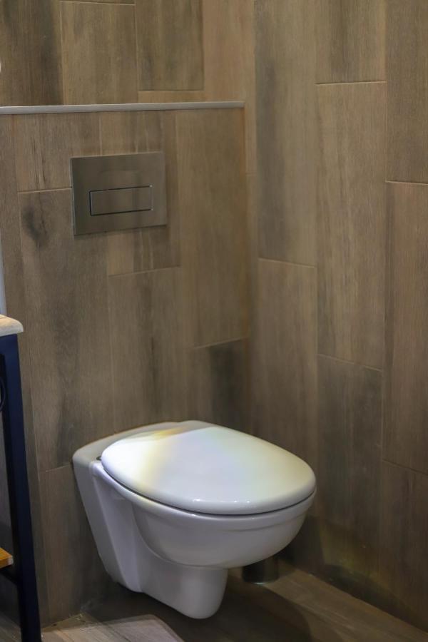 גיומרי Nur Guest House מראה חיצוני תמונה