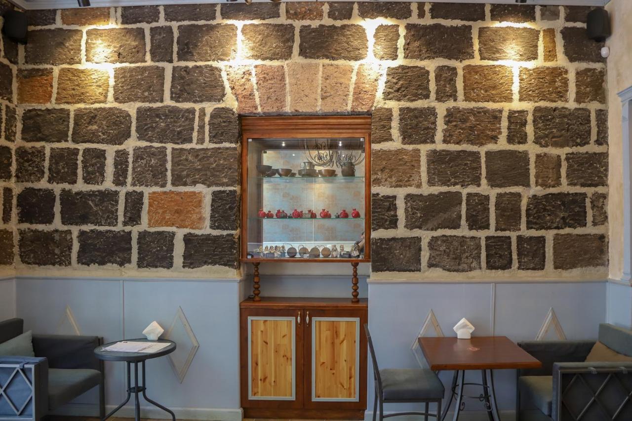 גיומרי Nur Guest House מראה חיצוני תמונה