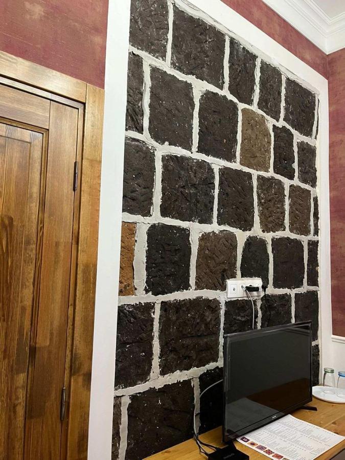 גיומרי Nur Guest House מראה חיצוני תמונה