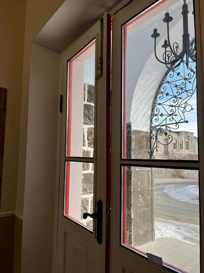 גיומרי Nur Guest House מראה חיצוני תמונה